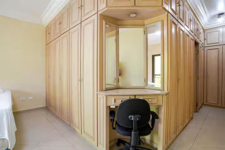 wardrobe