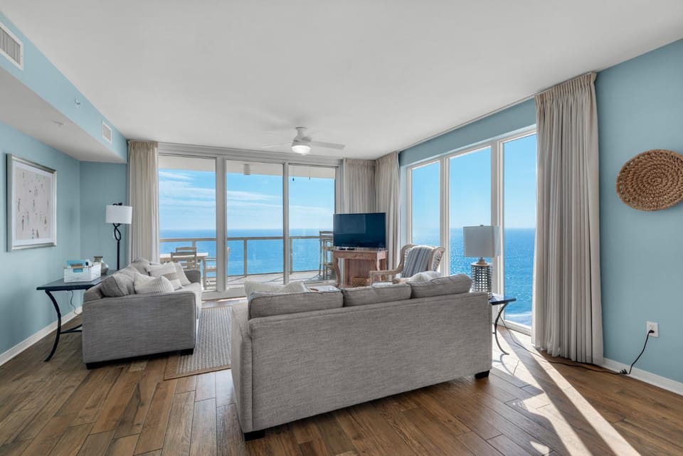 Star of the Sea by Gulf Coast Getaways Apartment in Pensacola Beach