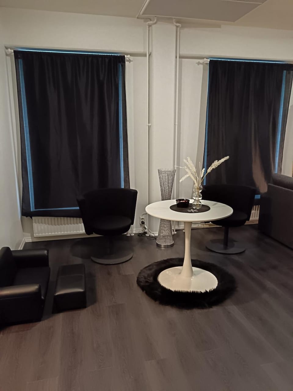 Seating area