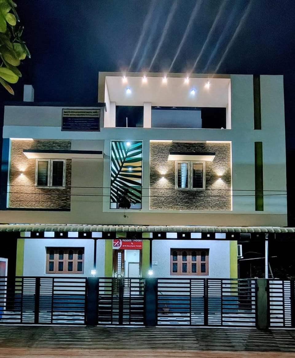 Property building, Night