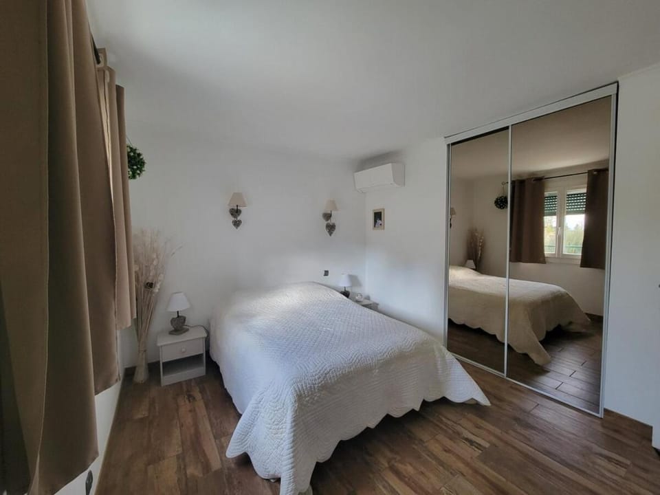 Villa piscine privée Villa in Occitanie