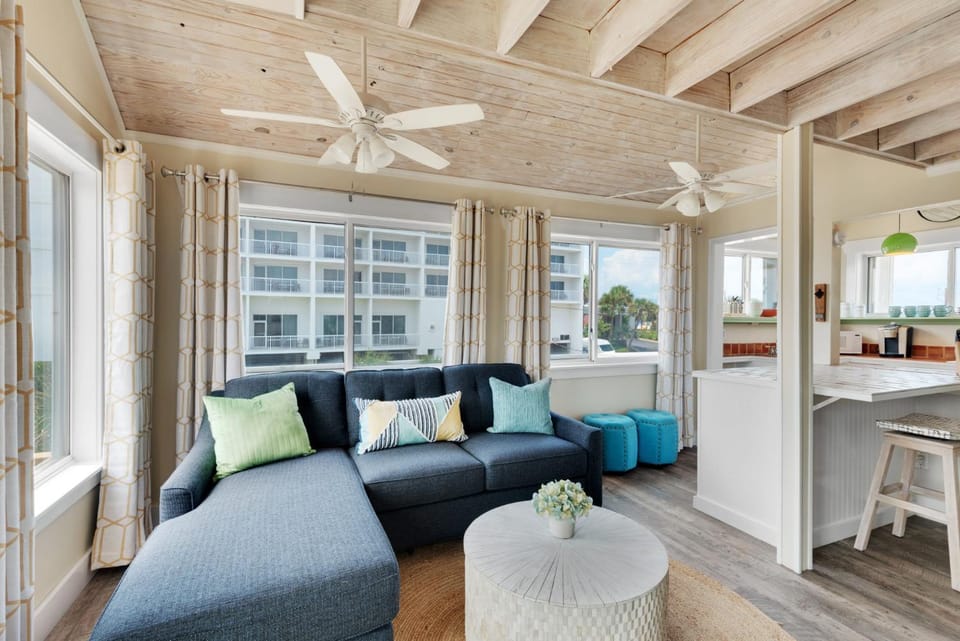 The Surf Shack by Gulf Coast Getaways House in Pensacola Beach
