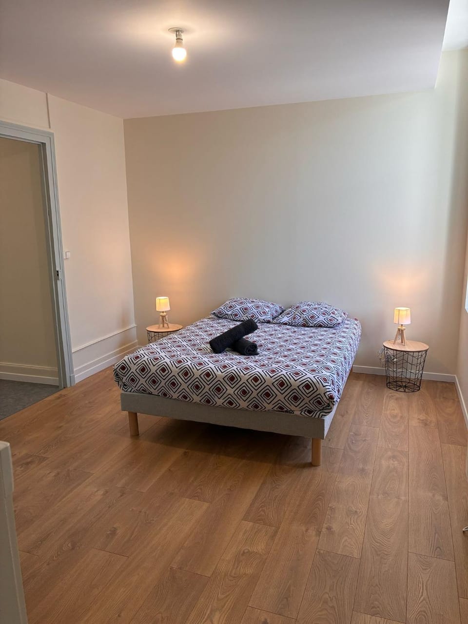 Bed, Bedroom