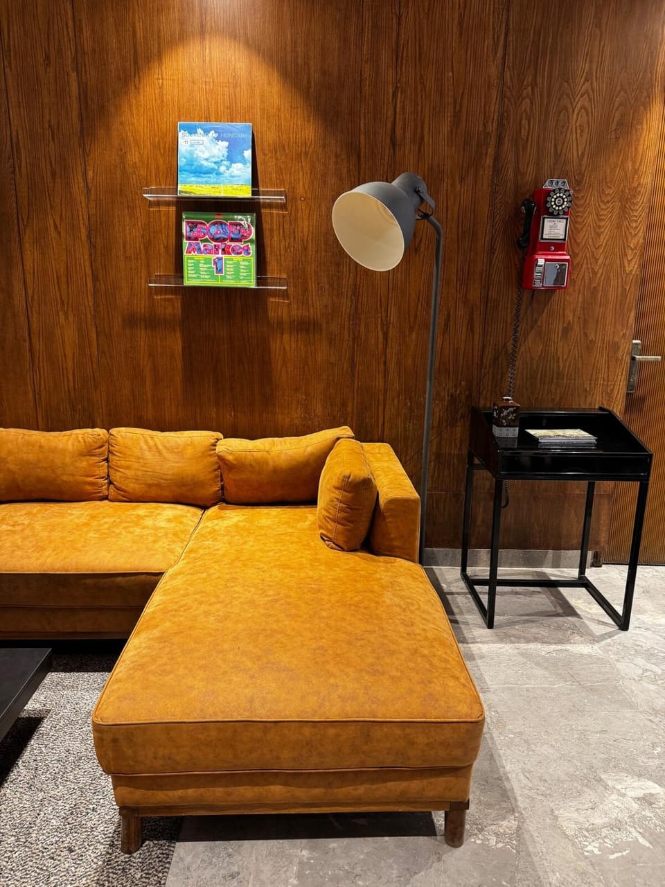 Seating area