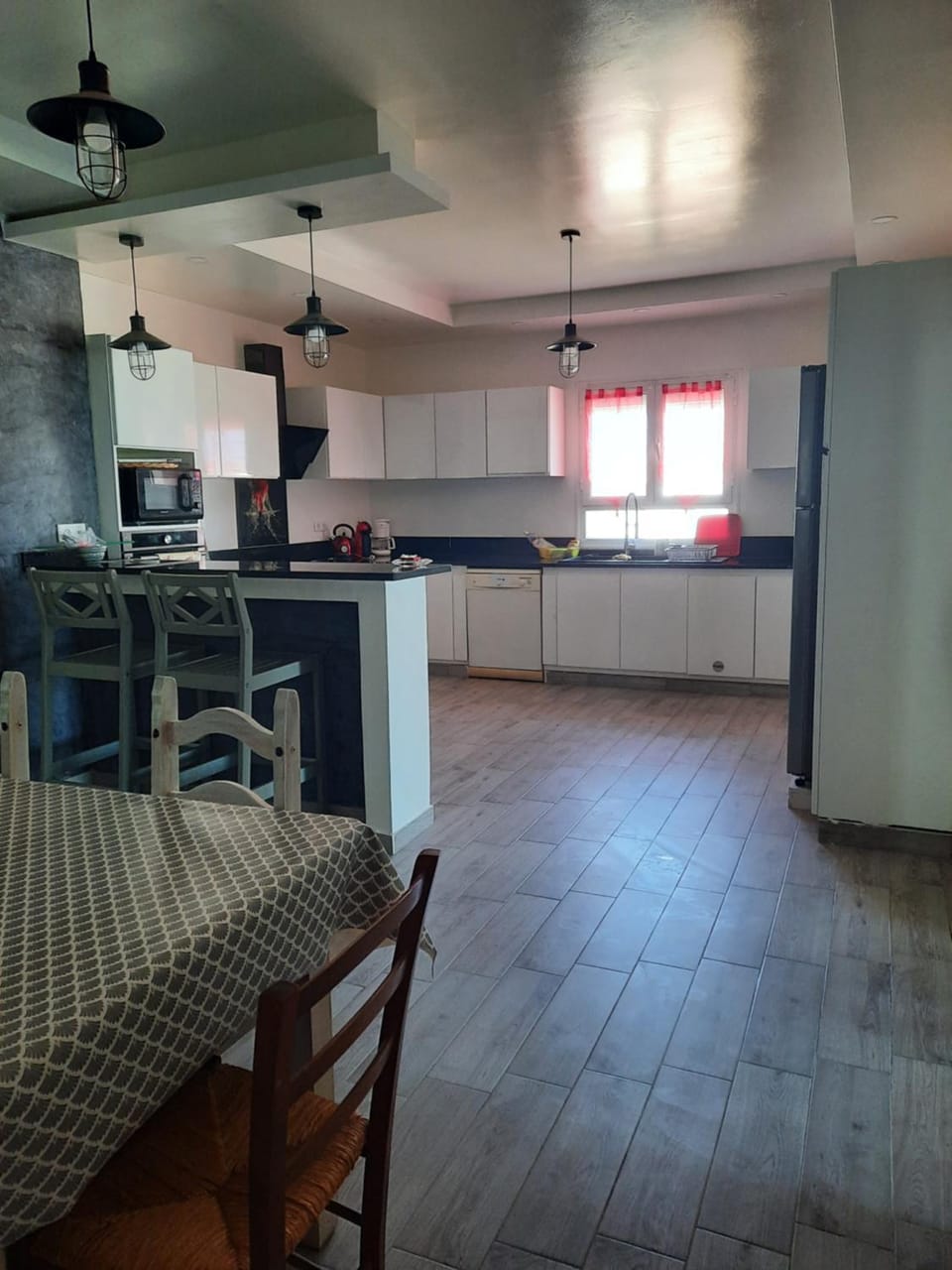 dishwasher, oven, stove