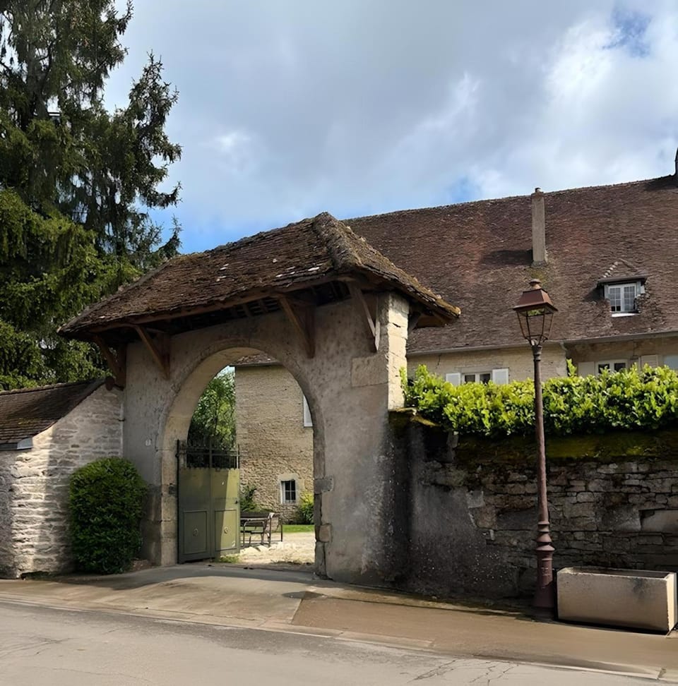 Castel Rochefort sur Nenon Jura Bed and Breakfast in Jura