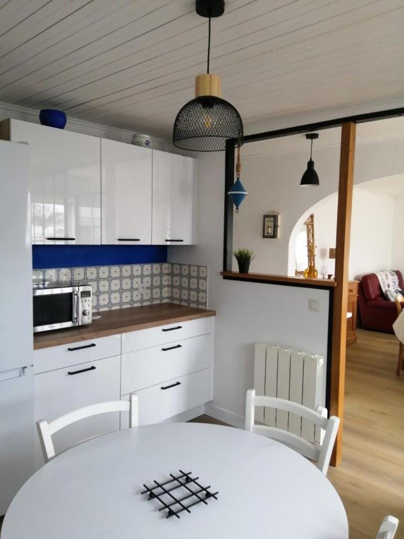 Kitchen or kitchenette, microwave