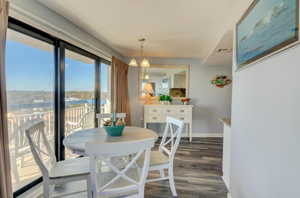 Oceanfront Views + Resort Amenities House in Myrtle Beach