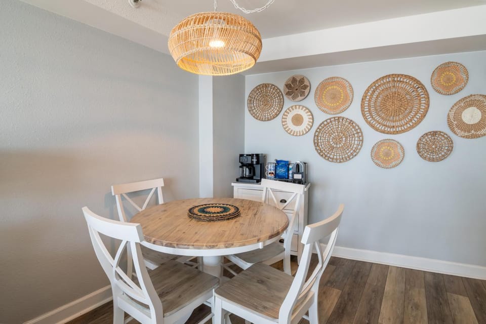 Wake Up w/The Ocean Sunrise House in Myrtle Beach