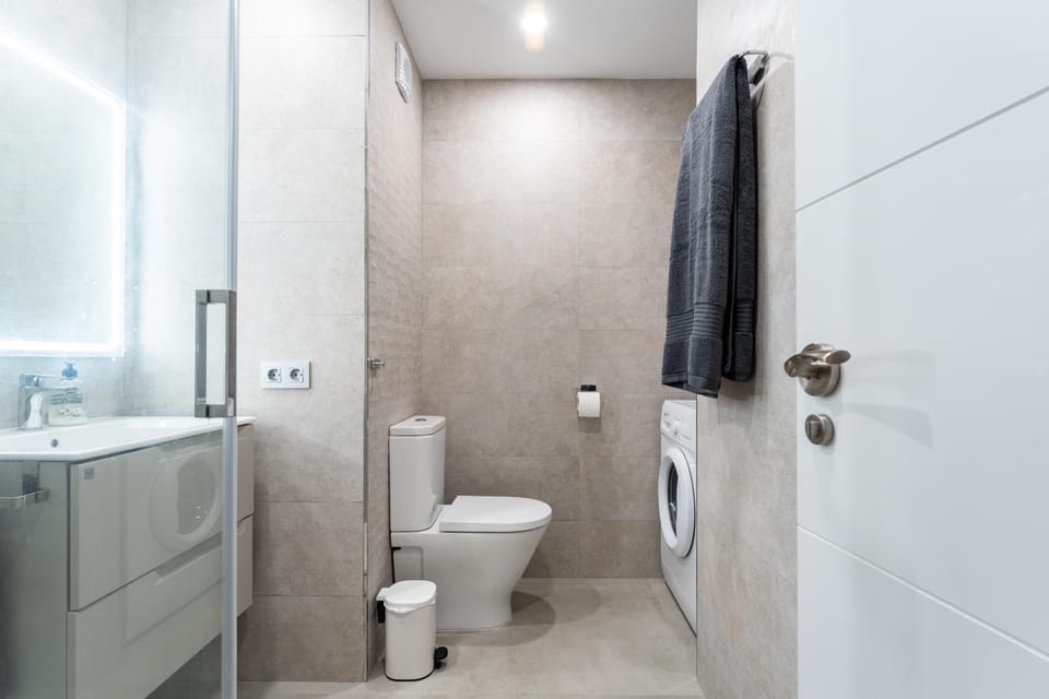 Bathroom, Living room