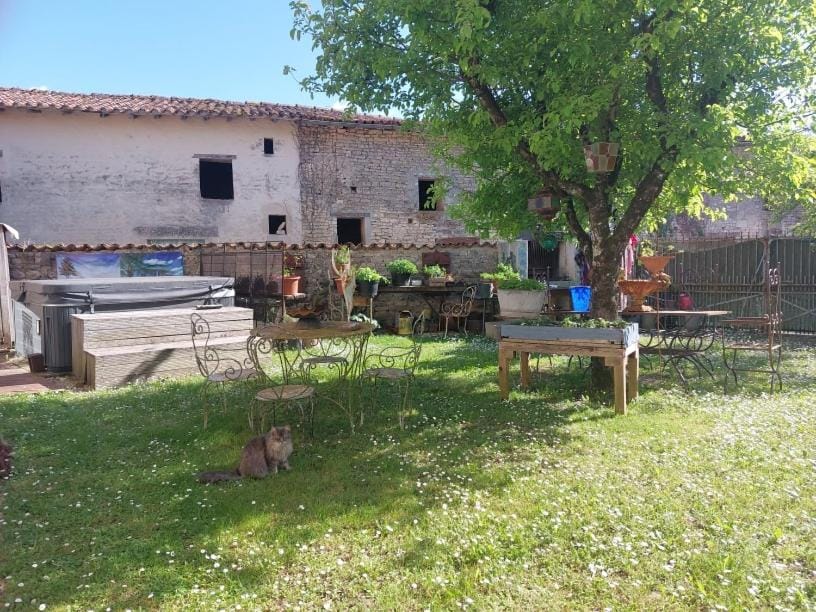 Garden, Spa and wellness centre/facilities, Garden view