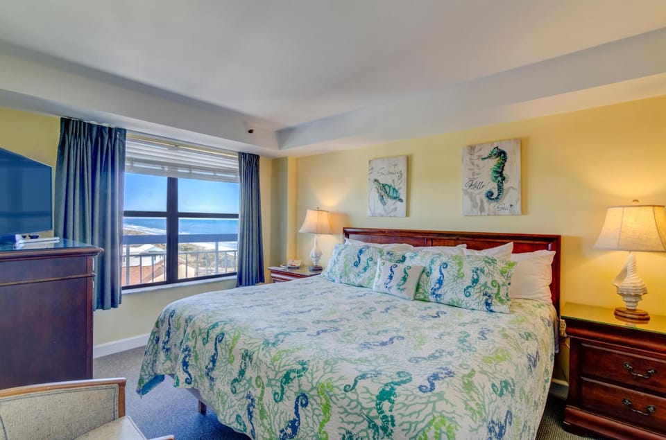 Secluded Beach + Amazing Views House in Myrtle Beach