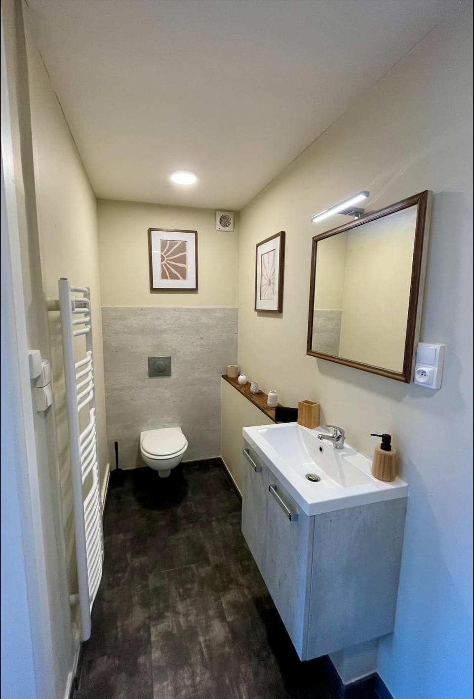 Toilet, Bathroom