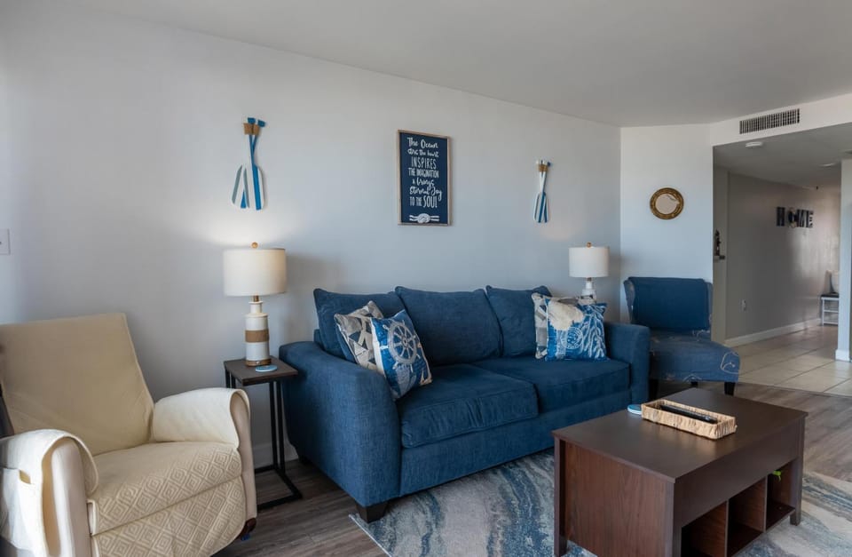 The Comforts Of Home + Ocean Views House in Myrtle Beach