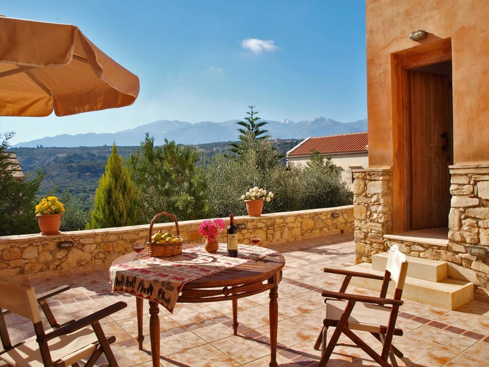 Balcony/Terrace, Balcony/Terrace, Mountain view