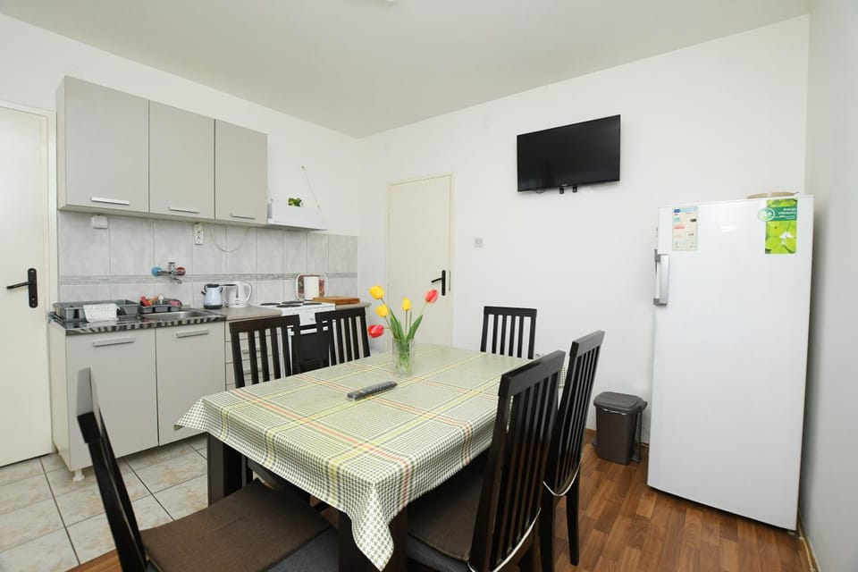Vila Popović Plaža Bed and Breakfast in Serbia