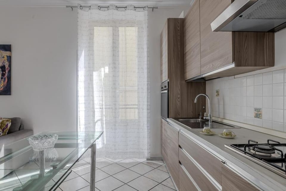 mama home - metro c mirti Apartment in Rome