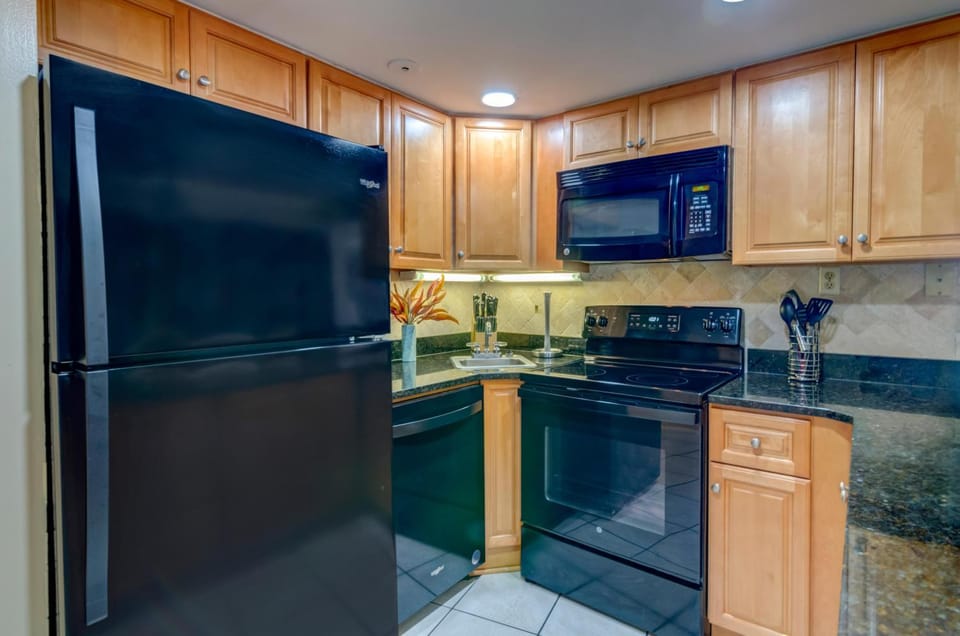 Your Beach Escape: Oceanfront Condo House in Myrtle Beach