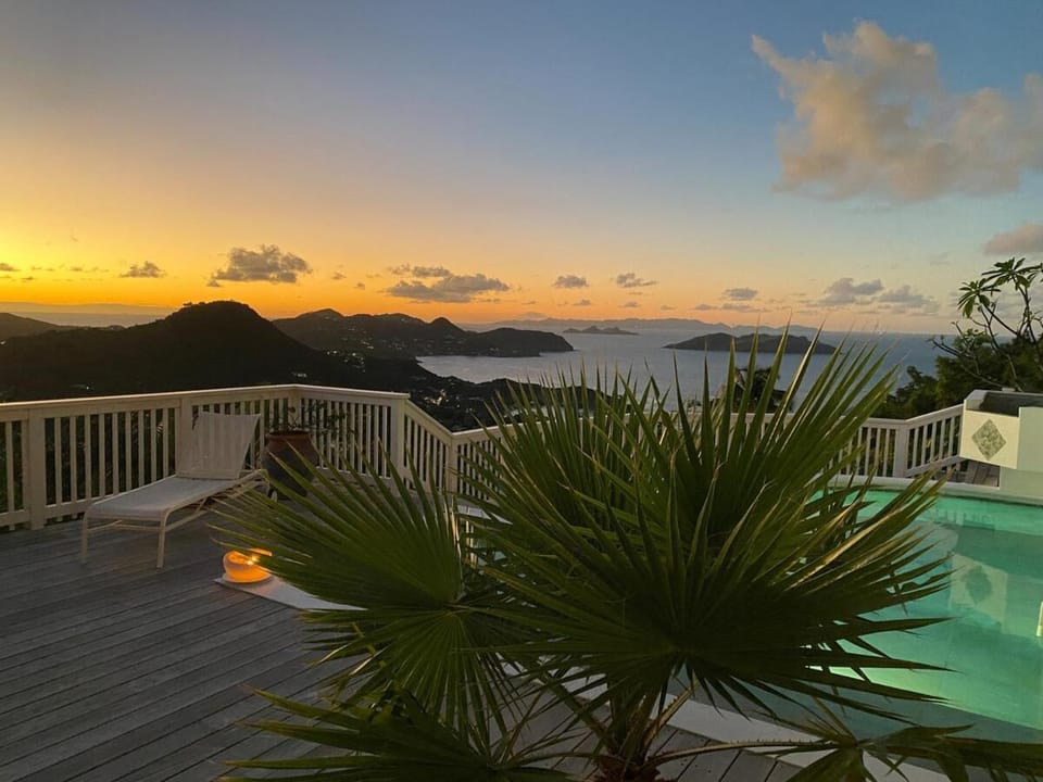Natural landscape, View (from property/room), Balcony/Terrace, Pool view, Sea view, Swimming pool, Sunset