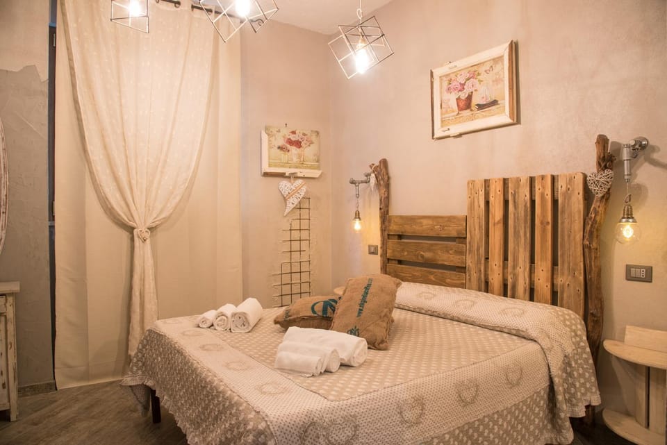 Mancini Shabby House Bed and Breakfast in Rome