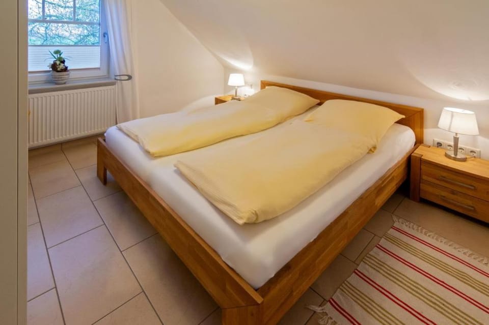 Ferienwohnung Deichblick Apartment in Norden
