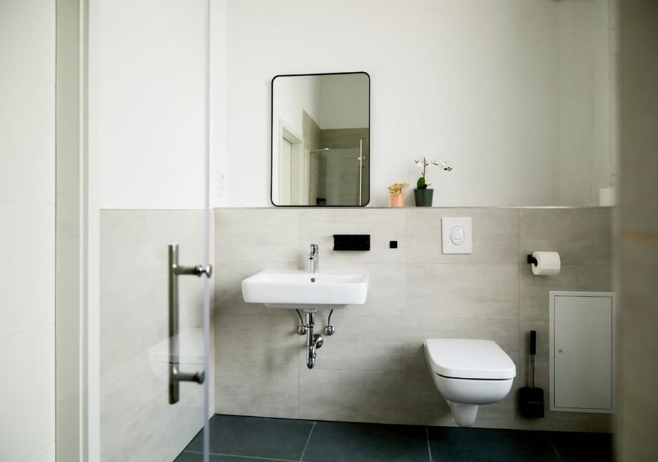 Toilet, Bathroom