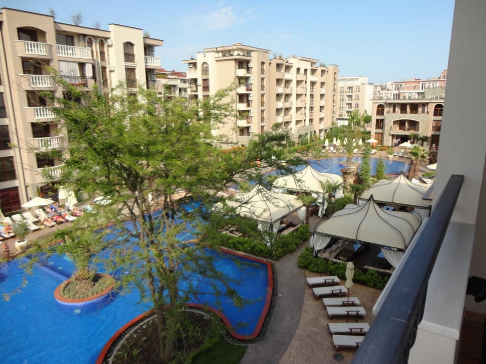 Balcony/Terrace, Pool view