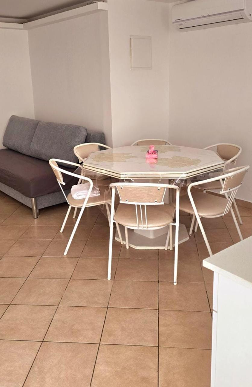 BLAGO home Los Angeles 4 Apartment in Eilat