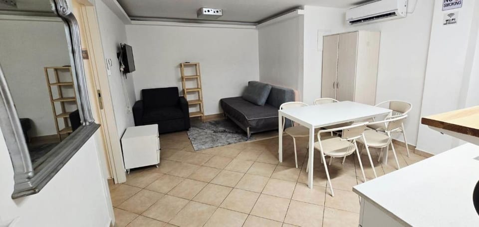 BLAGO home Los Angeles 4 Apartment in Eilat