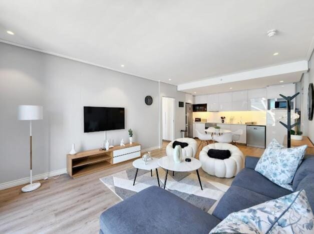 16 on Bree - 1701 Apartment in Cape Town