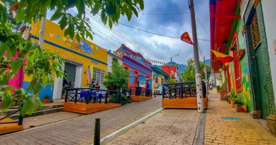 Neighbourhood, City view, Location