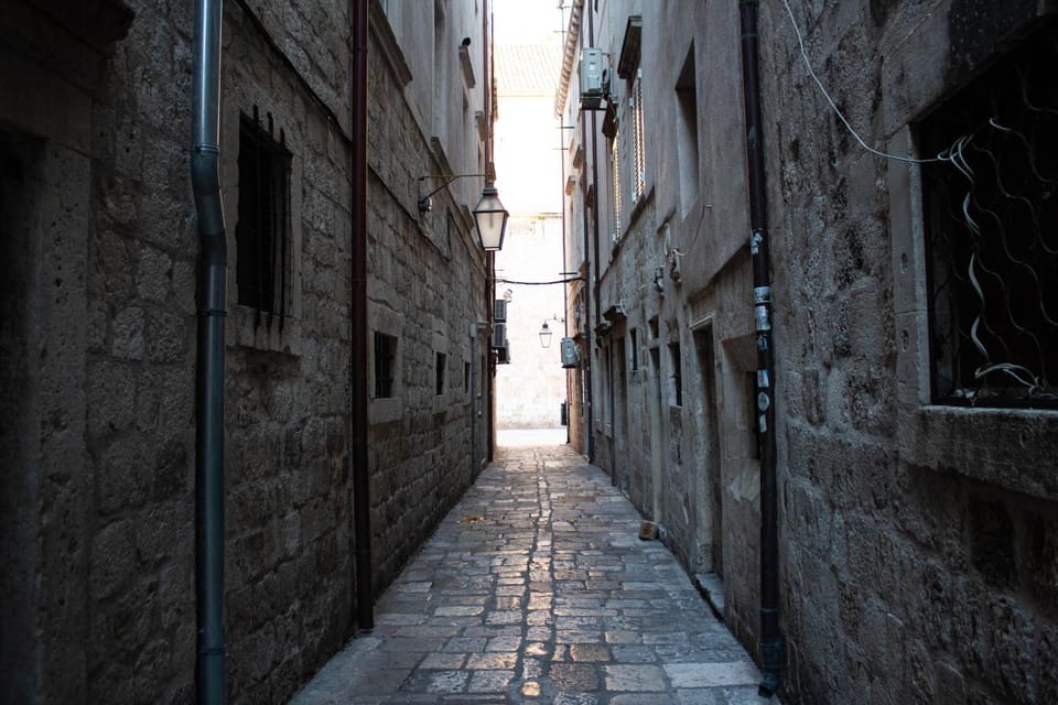 Day, Neighbourhood, Street view
