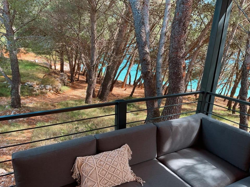 Natural landscape, Garden, Seating area, Garden view, Sea view