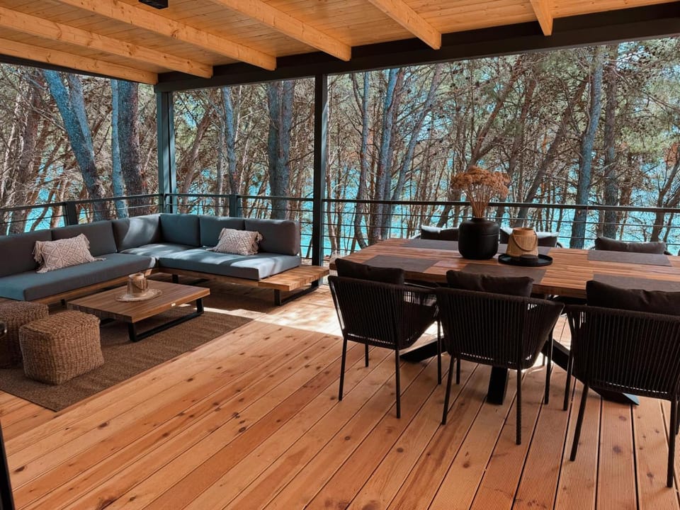 Natural landscape, View (from property/room), Balcony/Terrace, Seating area