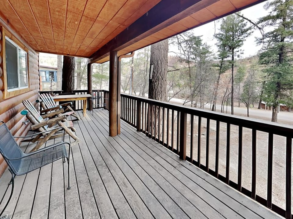 Patio, Natural landscape, Seating area