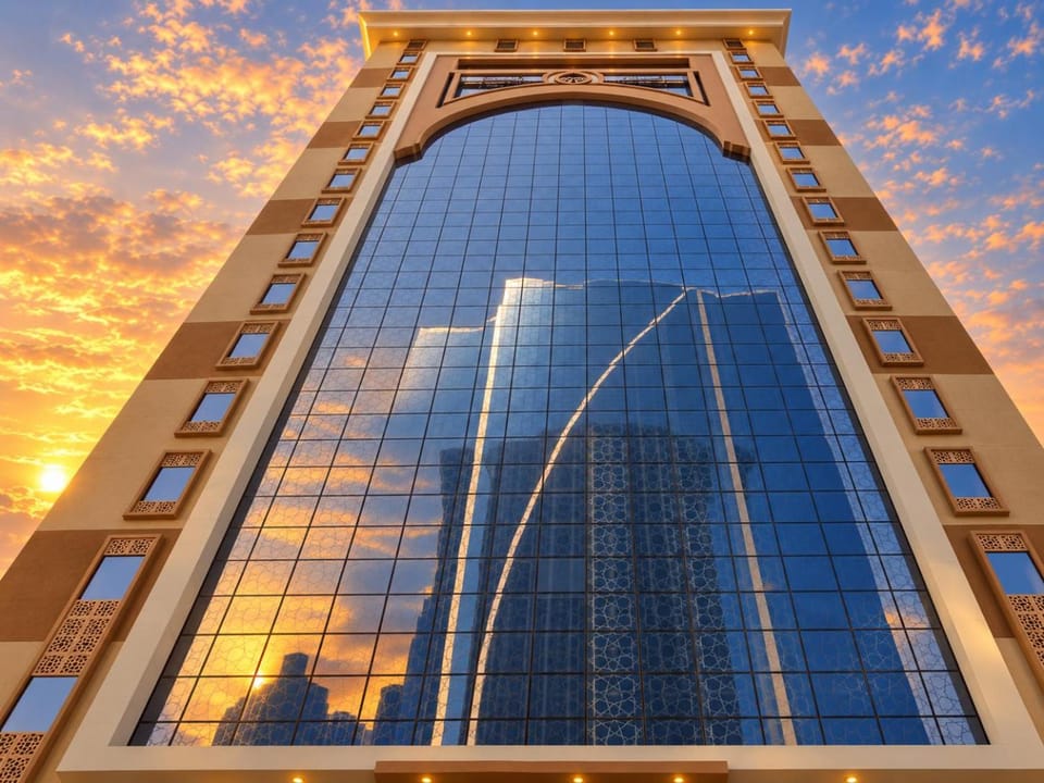 Property building, Day, City view
