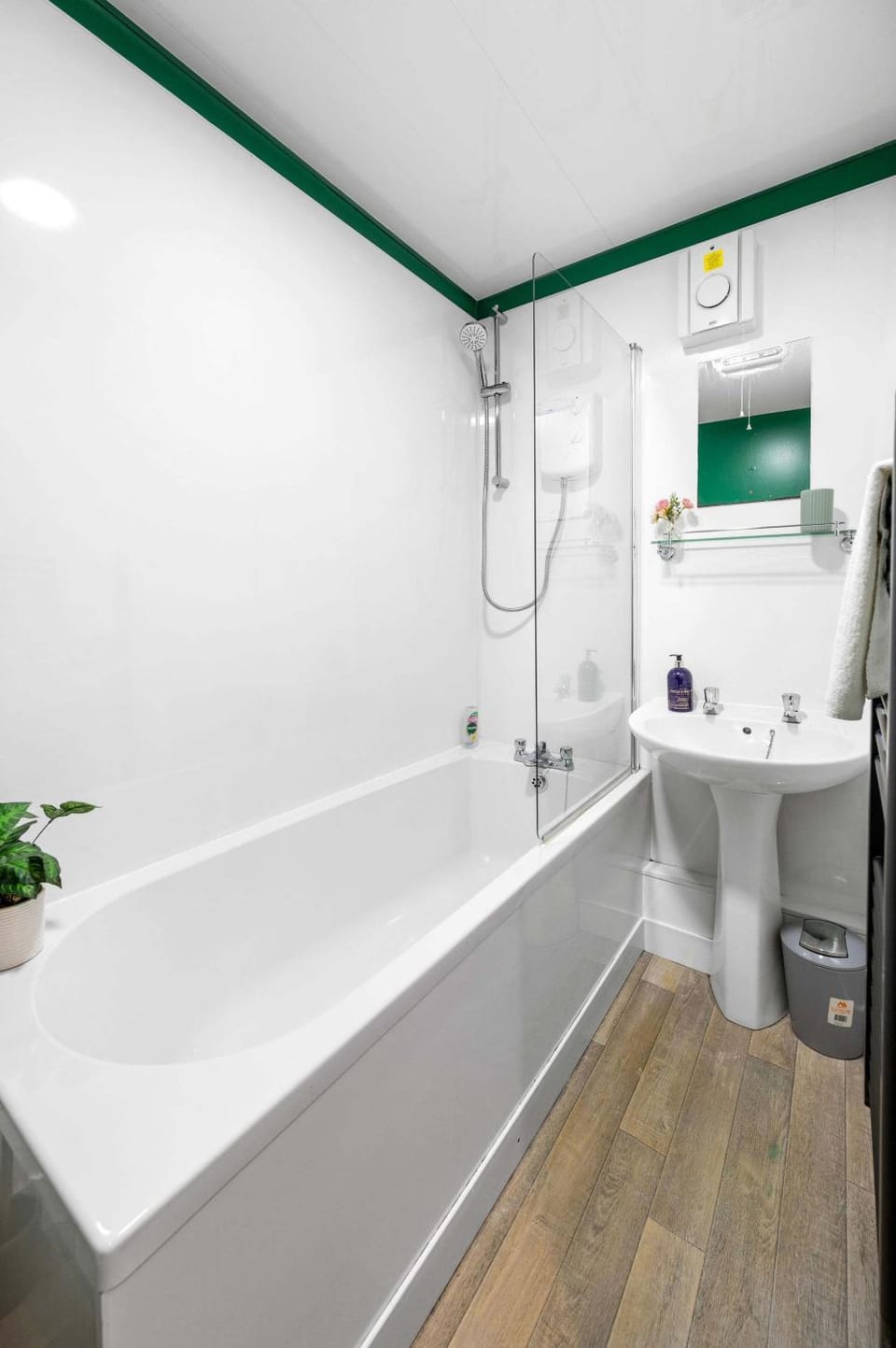 Bathroom, Bath
