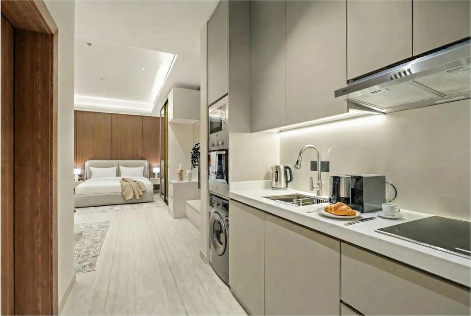 Bed, kitchen