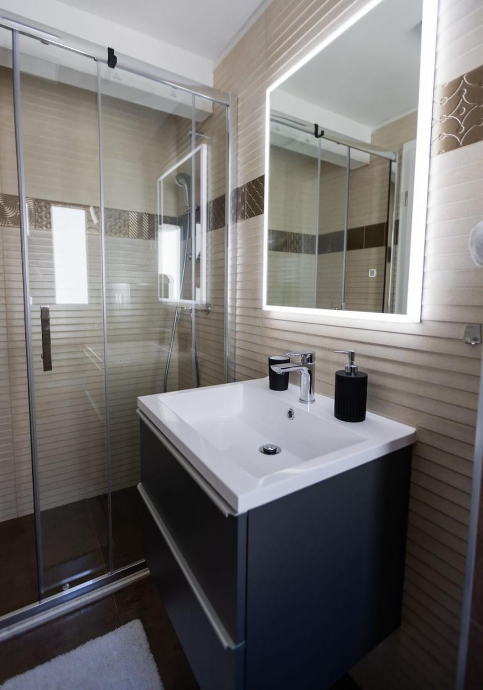Digital Nomad Friends Apartment in Šibenik-Knin County, Croatia