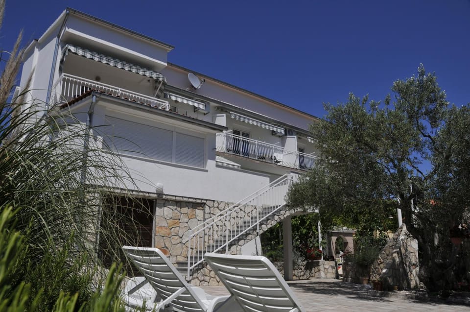 Apartments Antea & Magdalena Apartment in Tisno