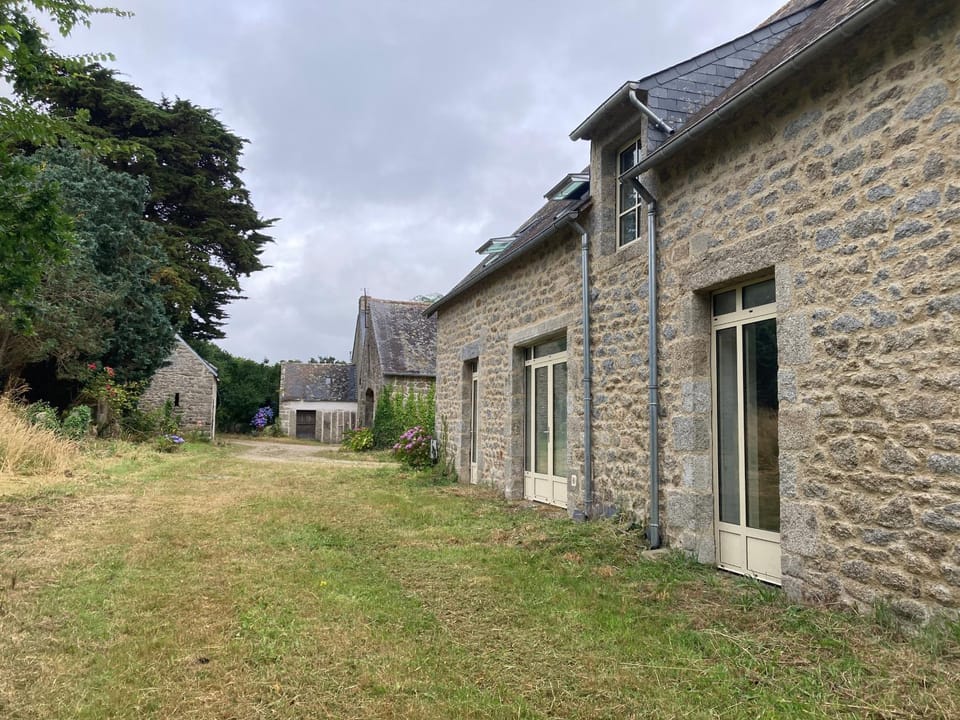 Property building, Garden