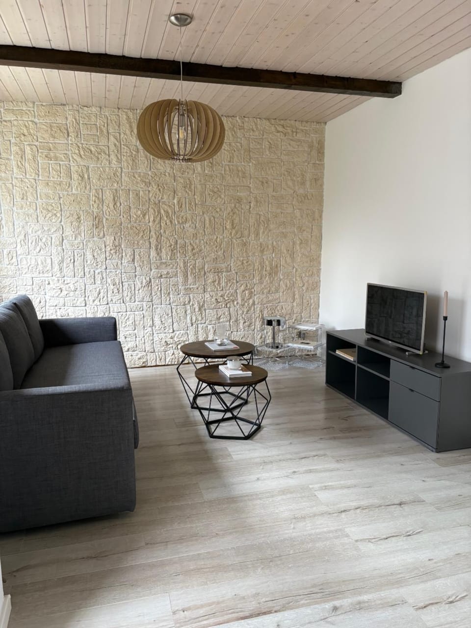 Neu möbliert Apartment 3 Zimmer 70qm mit Küche, Balkon, WC, Salzgitter City Apartment in Lower Saxony, Germany