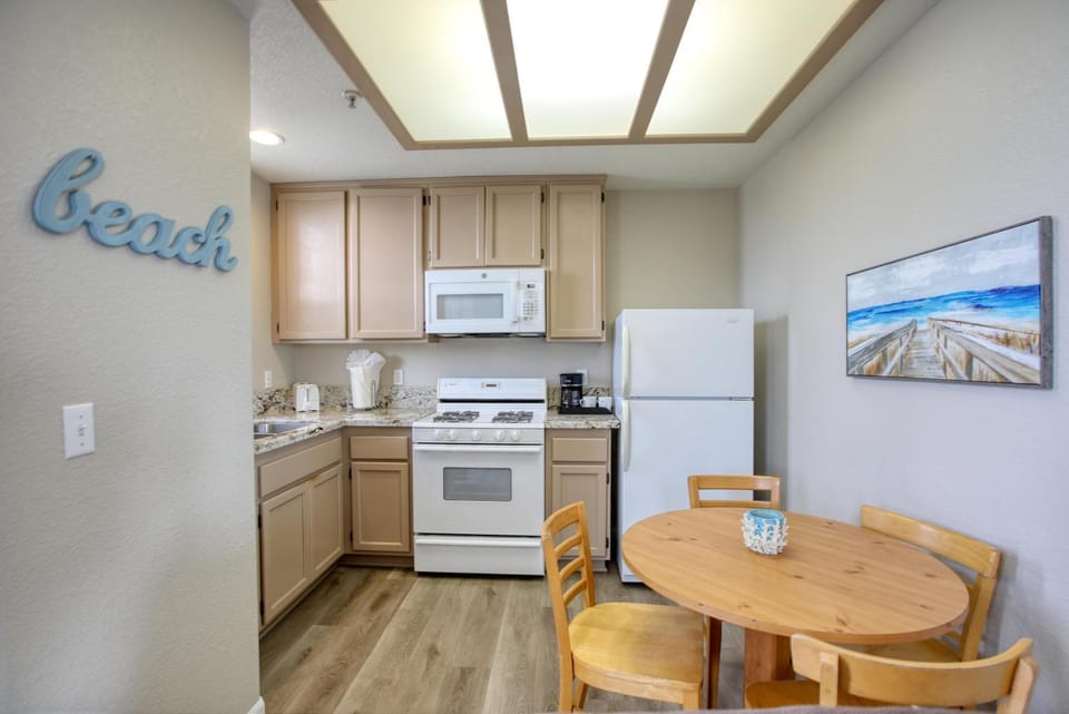 Pacific Plaza #408 - Shipwrecked - 1BdrmUp-K-QSofa House in Oceano