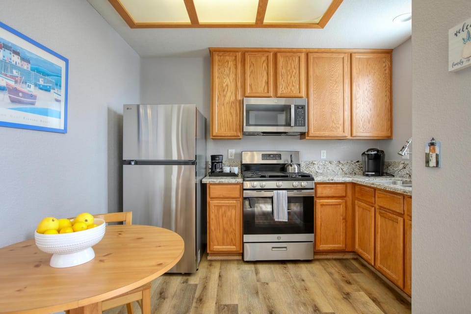 Pacific Plaza #609 - Offshore Oasis - 1BdrmUp-K-FSofa House in Oceano