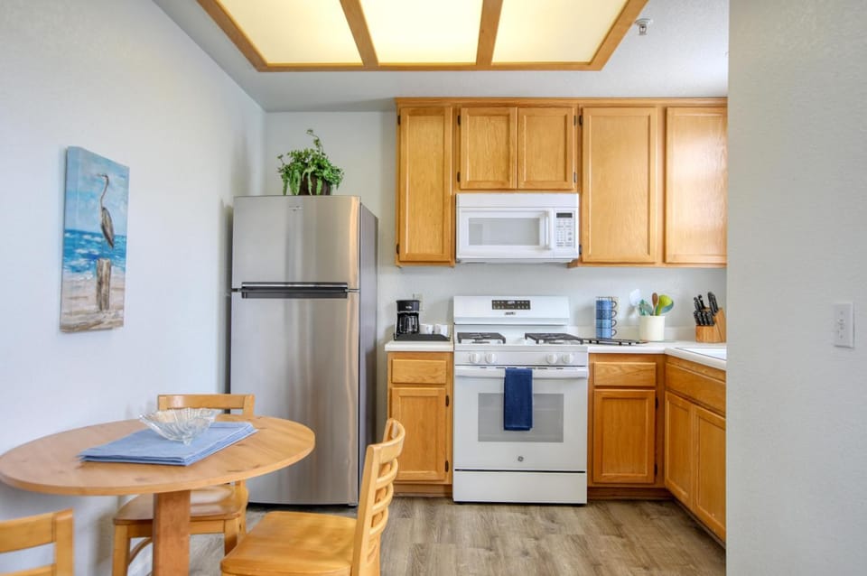 Pacific Plaza #409 - Peaceful Pearl - 1BdrmUp-K-QSofa House in Oceano