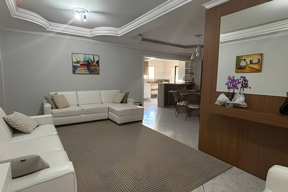 Spacious AC Apt | Shopping & Beach 150m Away Apartment in Porto Belo