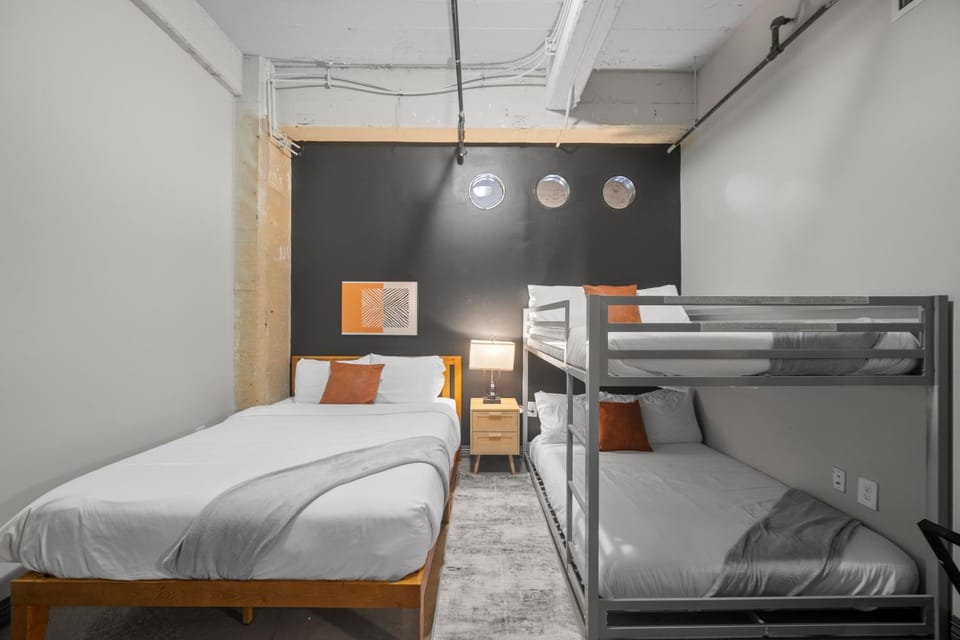 Bed, Photo of the whole room, Bedroom, bunk bed