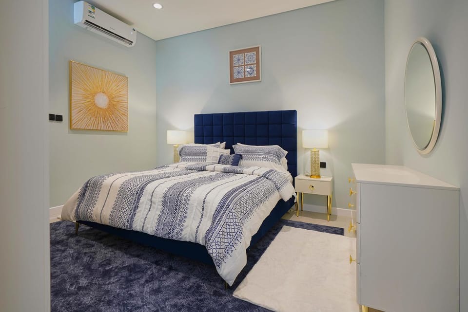 Bed, Photo of the whole room, Bedroom, air conditioner