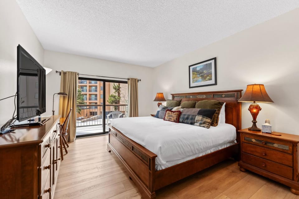 Mountainwood #201 Apartment in Breckenridge