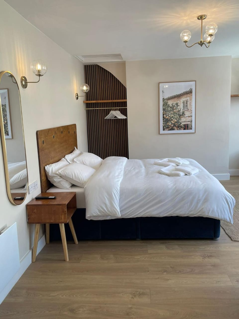 Central Peckham Studio Retreat Apartment in London Borough of Southwark